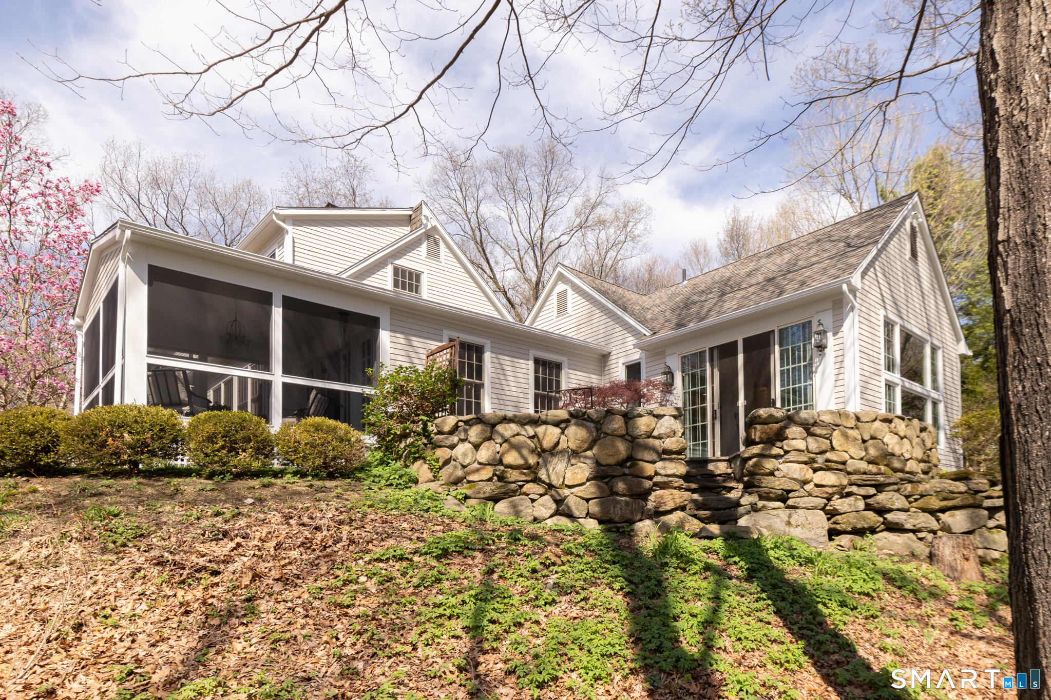 122 Crest Road Middlebury, CT 06762 - Photo 19 of 37