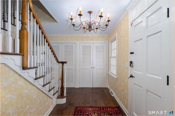 $825,000 | 122 Crest Road, Middlebury, CT 06762