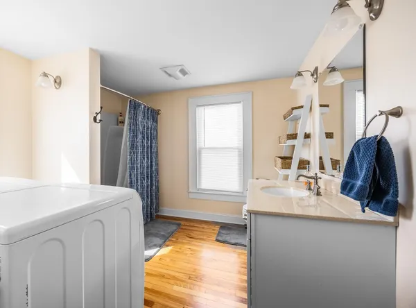 $329,000 | 178 West Broadway, Bangor, ME 04401