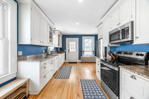 $329,000 | 178 West Broadway, Bangor, ME 04401