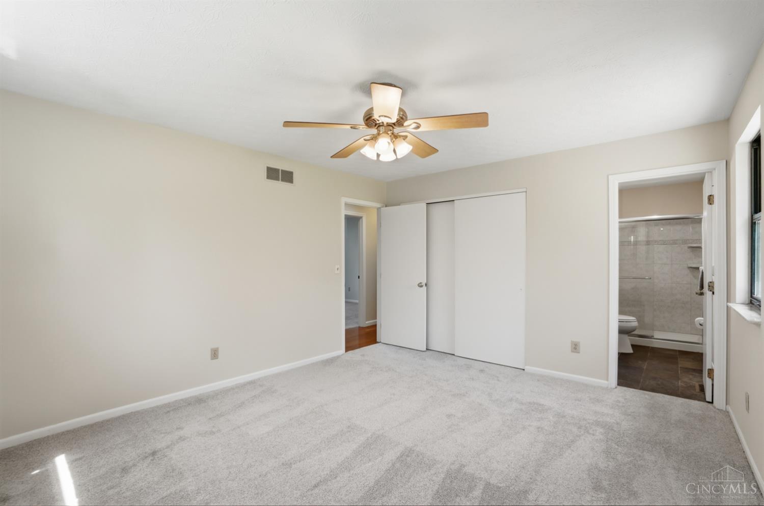 6340 Sheed Road Cincinnati, OH 45247 - Photo 21 of 60
