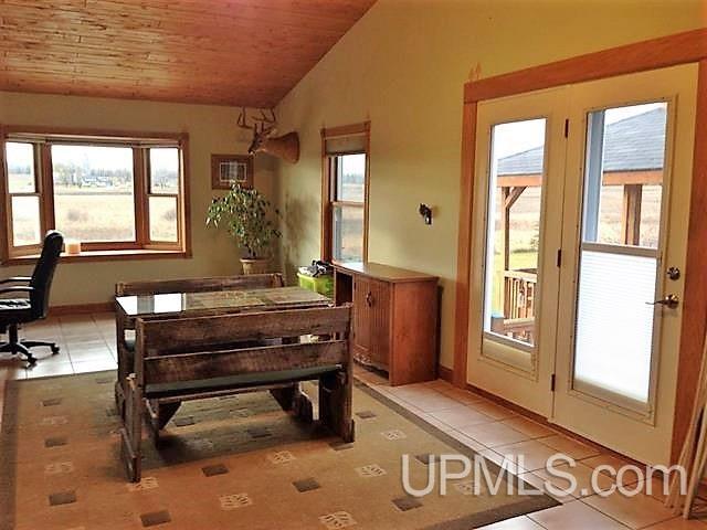2600 18th Road Escanaba, MI 49829 - Photo 11 of 25