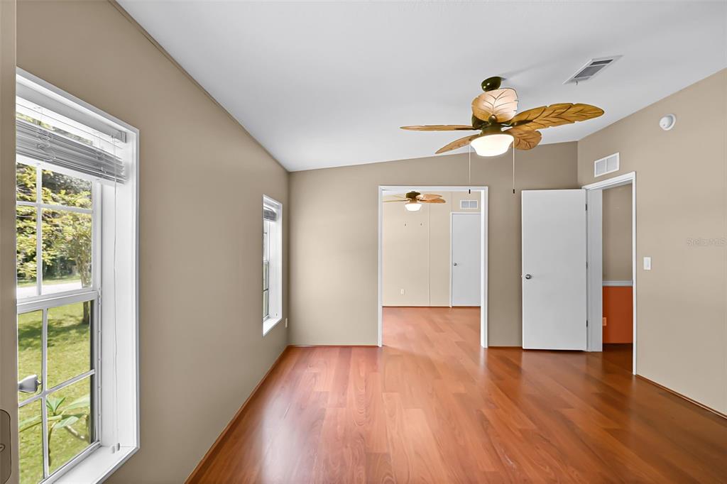 14228 Mistletoe Way Astatula, FL 34705 - Photo 13 of 41