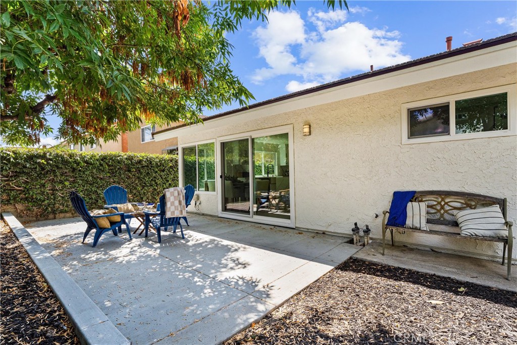 3621 Myrtle Street Irvine, CA 92606 - Photo 38 of 40 a building outdoor space with patio furniture