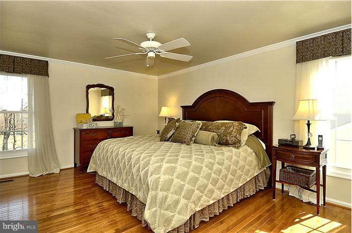 12124 Triple Crown Road North Potomac, MD 20878 - Photo 17 of 28 Bedroom (Master)