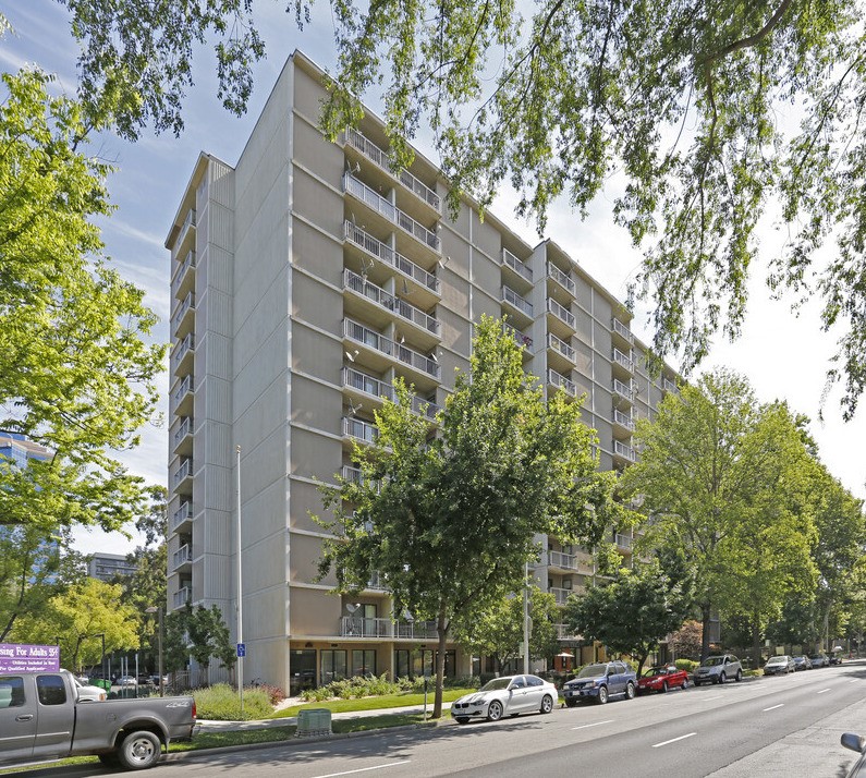 515 P Street Sacramento, CA 95814 - Photo 1 of 6 a view of a tall building next to a road
