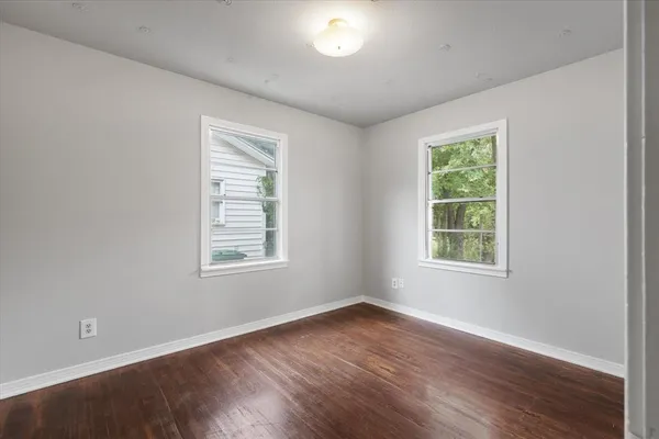 $1,695 | 5217 Deavers Lane, Fort Worth, TX 76114