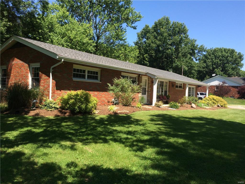 2153 Seminary Road Brighton, IL 62012 - Photo 2 of 36 Gallery Image 2