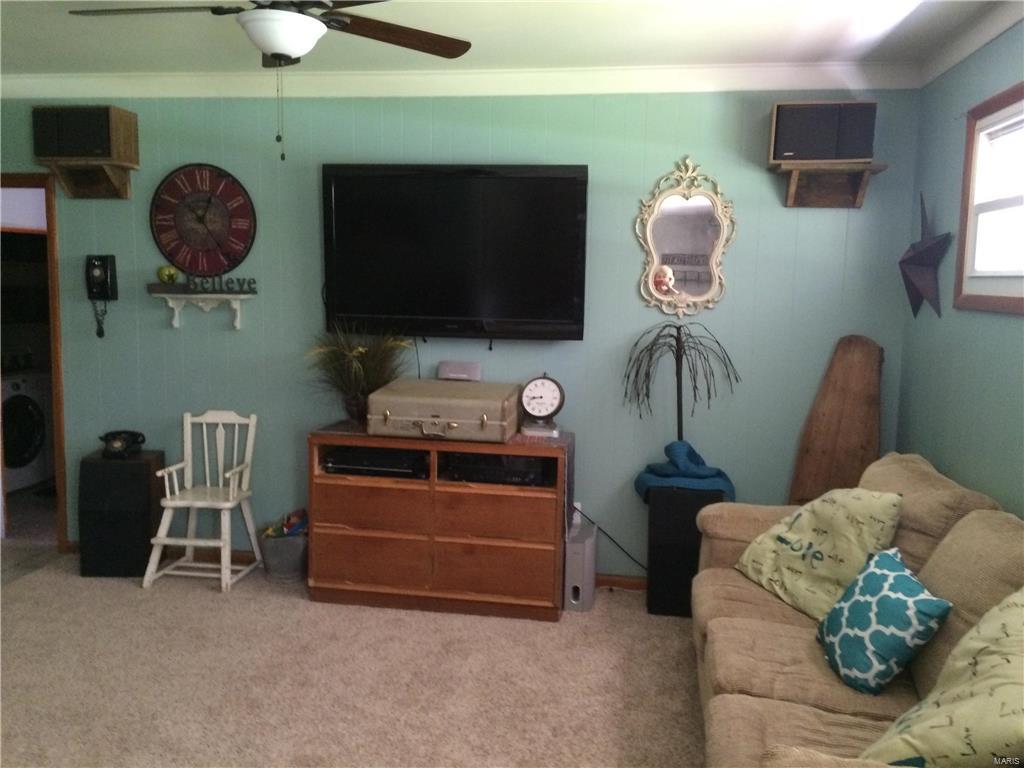 2153 Seminary Road Brighton, IL 62012 - Photo 28 of 36 Gallery Image 28