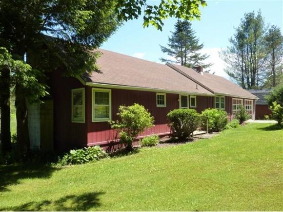 5226 River Road Arlington, VT 05250 - Photo 1 of 24 Gallery Image 1