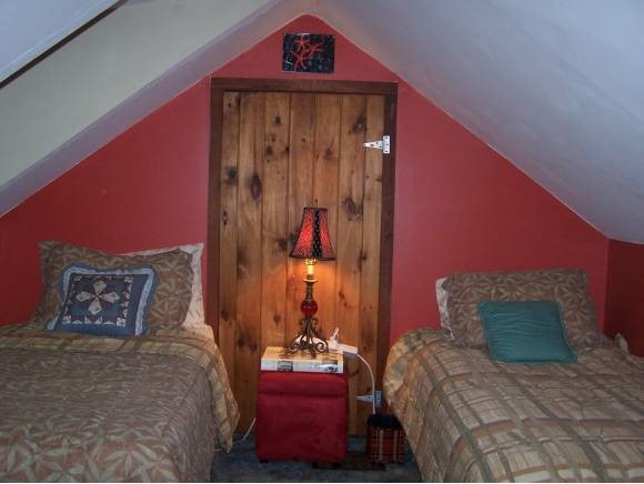 5226 River Road Arlington, VT 05250 - Photo 11 of 24 Gallery Image 11