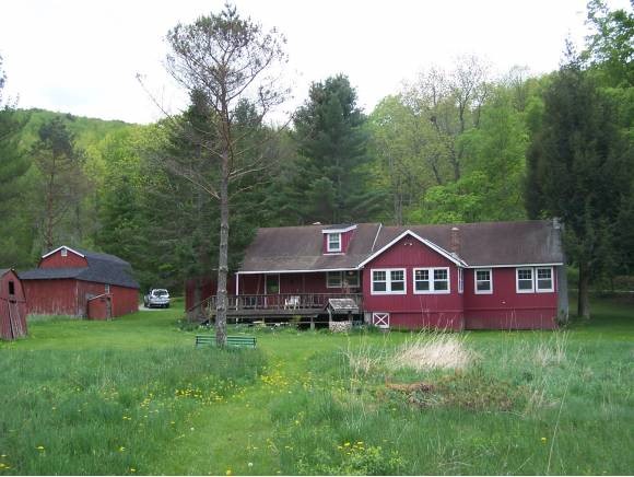 5226 River Road Arlington, VT 05250 - Photo 13 of 24 Gallery Image 13