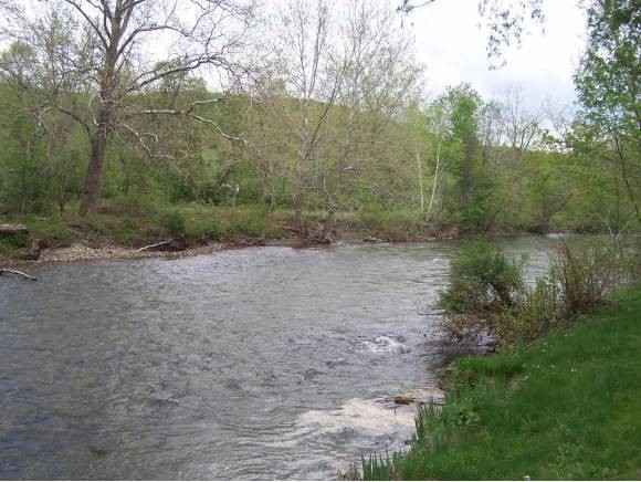 5226 River Road Arlington, VT 05250 - Photo 21 of 24 Gallery Image 21