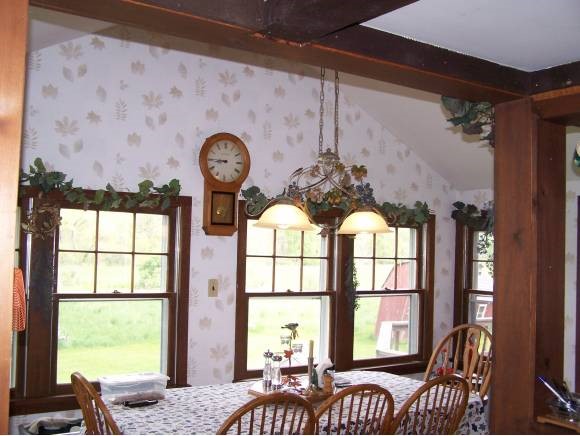 5226 River Road Arlington, VT 05250 - Photo 5 of 24 Gallery Image 5