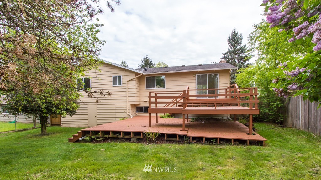 13634 Southeast 171st Place Renton, WA 98058 - Photo 19 of 21 Gallery Image 19