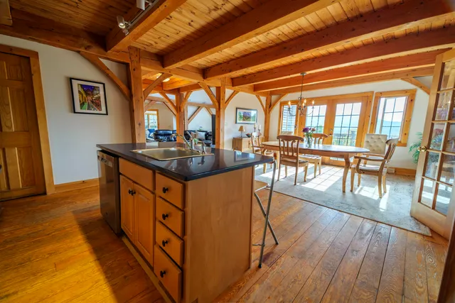 $999,800 | 60 Forest Heights Road, Stratton, VT 05360