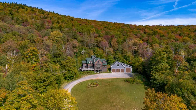 $999,800 | 60 Forest Heights Road, Stratton, VT 05360