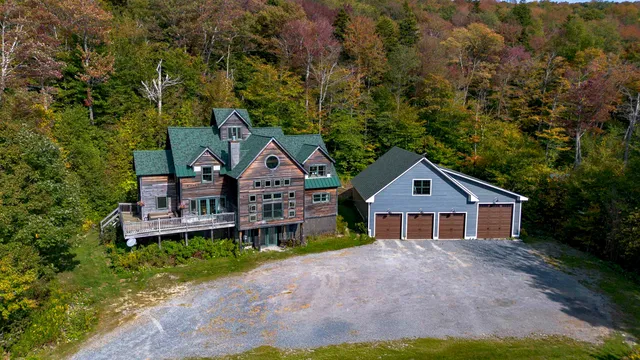 $999,800 | 60 Forest Heights Road, Stratton, VT 05360
