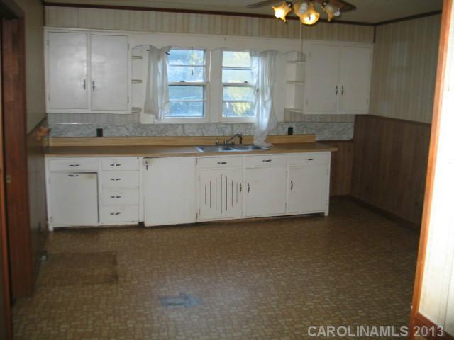 403 Ridge Street, Unit A & B Stanley, NC 28164 - Photo 3 of 13 Gallery Image 3
