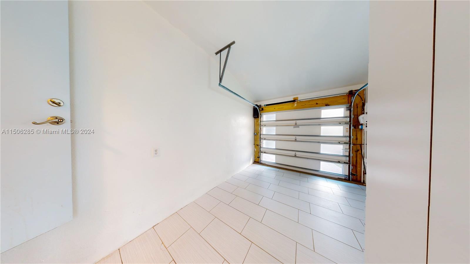 4255 Southwest 15th Street Miami, FL 33134 - Photo 21 of 45