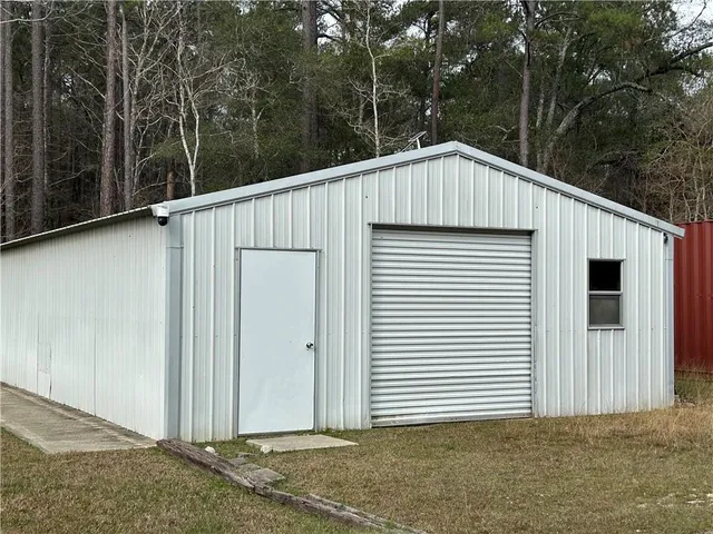 $1,800 | 22475 Highway 1088, Mandeville, LA 70448