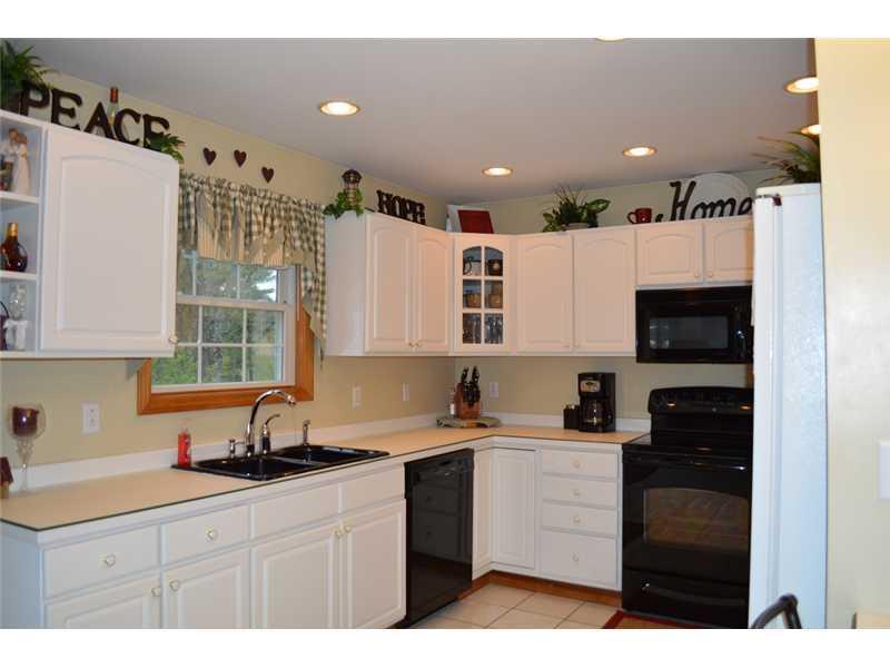 623 Bog Road Hermon, ME 04401 - Photo 8 of 34 Kitchen.
