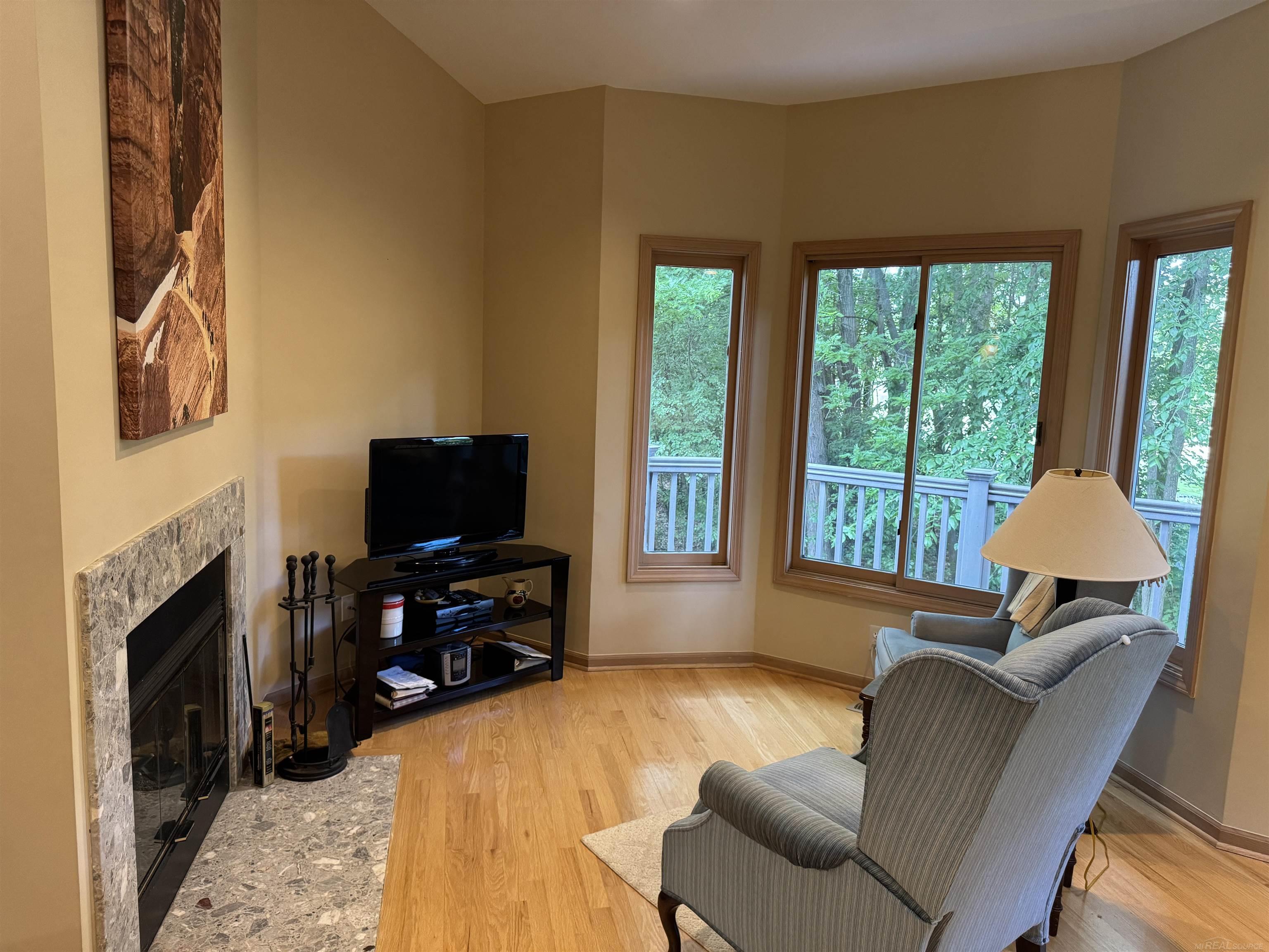 3375 Fairgrove Terrace, Unit #27 Rochester Hills, MI 48309 - Photo 25 of 41