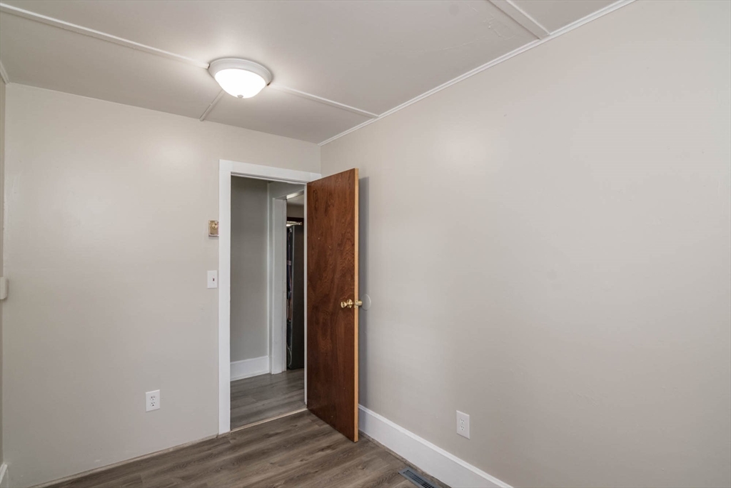 80 Colton Street Springfield, MA 01109 - Photo 14 of 31 Gallery Image 14