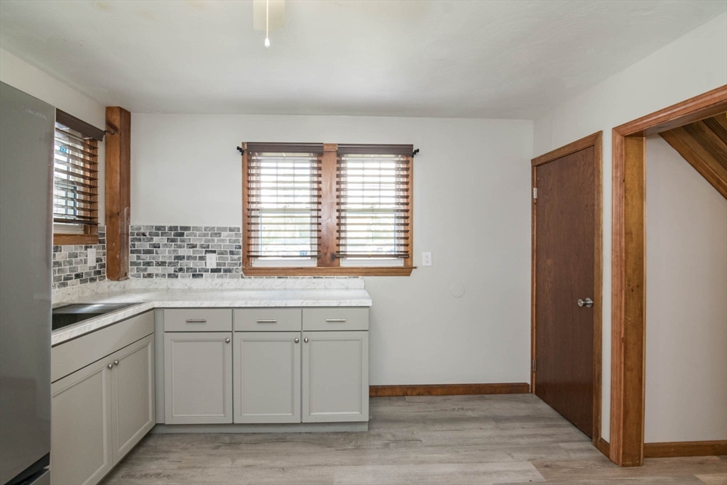 80 Colton Street Springfield, MA 01109 - Photo 6 of 31 Gallery Image 6