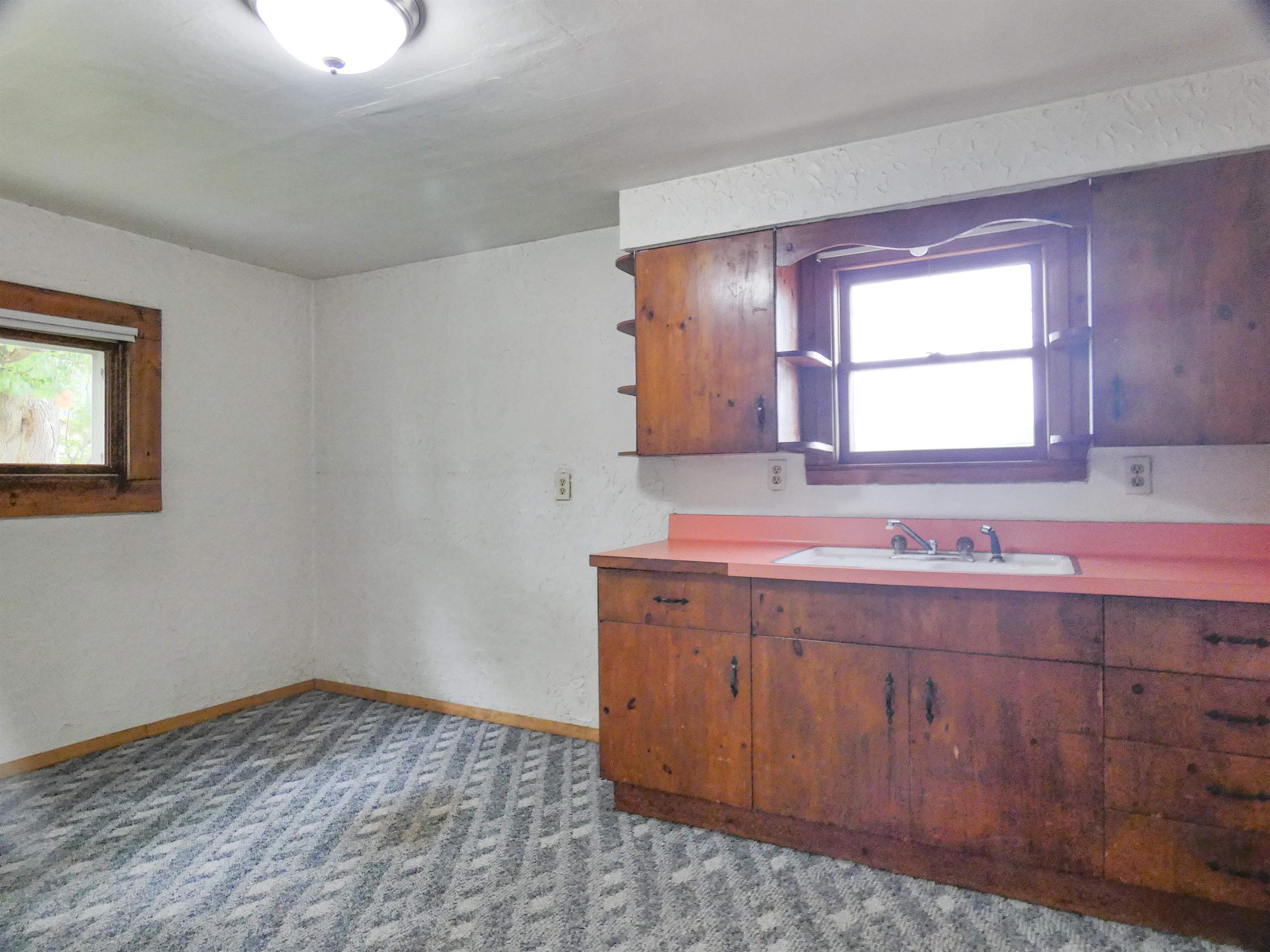 107 South Andrews Street Shawano, WI 54166 - Photo 26 of 47