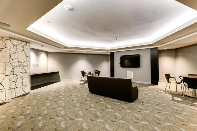 $7,000 | 1121 Crandon Boulevard, Unit E503, Key Biscayne, FL 33149