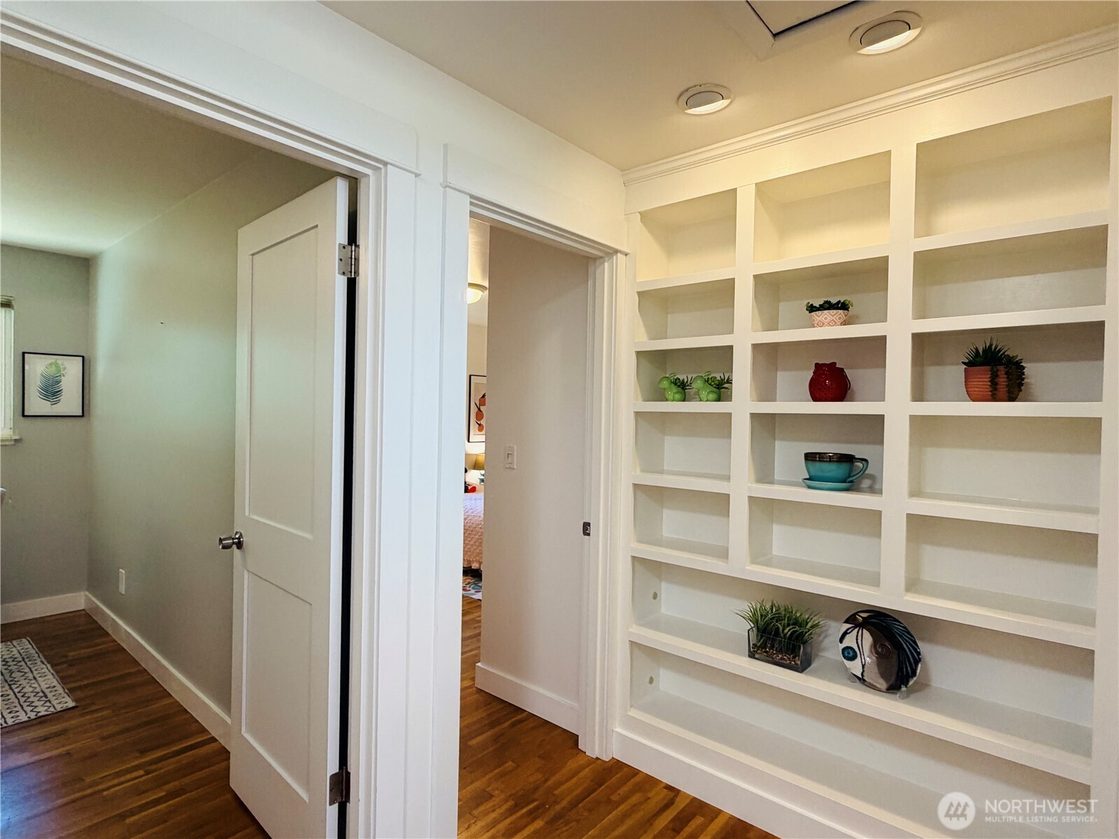 10509 Northeast 197th Street Bothell, WA 98011 - Photo 21 of 34 Gallery Image 21