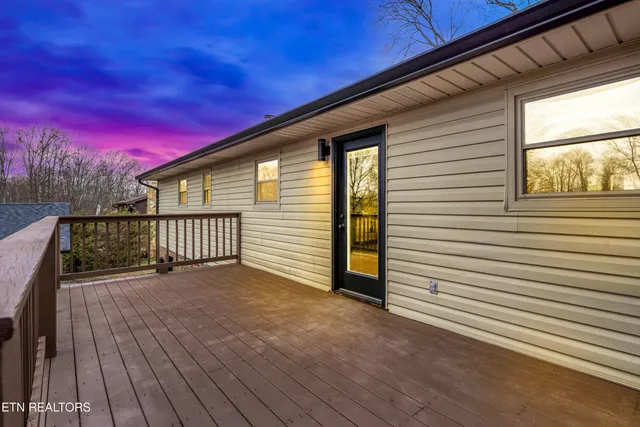 $459,900 | 2323 Mark Lane, Maryville, TN 37803