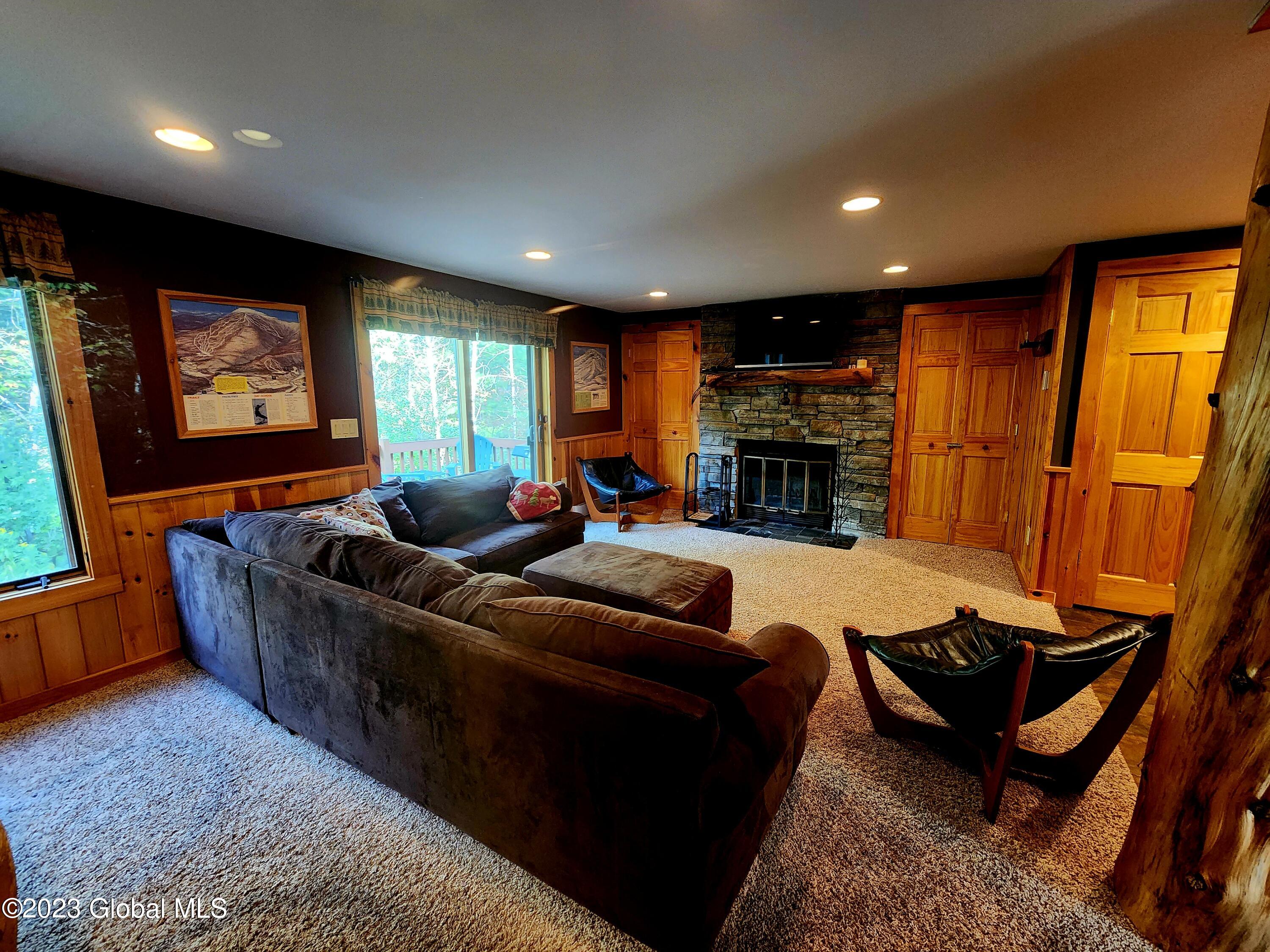 18 Freebern Road, Unit B Johnsburg, NY 12853 - Photo 11 of 37 20230928_092045