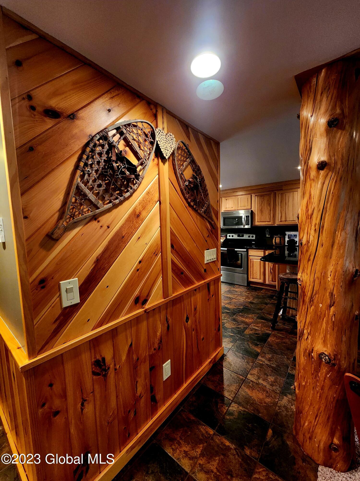 18 Freebern Road, Unit B Johnsburg, NY 12853 - Photo 17 of 37 20231016_102246