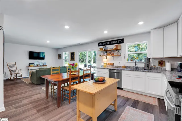 $240,000 | 116 Heather Glen Lane, Clinton, SC 29325