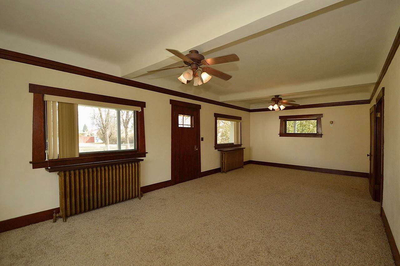 2605 Ella Road Spokane Valley, WA 99212 - Photo 3 of 20