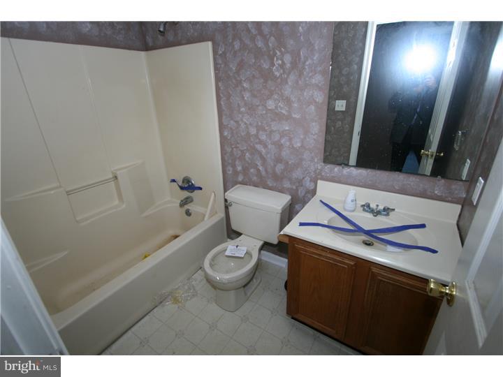 13 Ferry Road Pennsville, NJ 08070 - Photo 4 of 16 Gallery Image 4