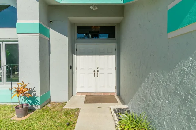 $685,500 | 1325 Palermo Way, Lantana, FL 33462