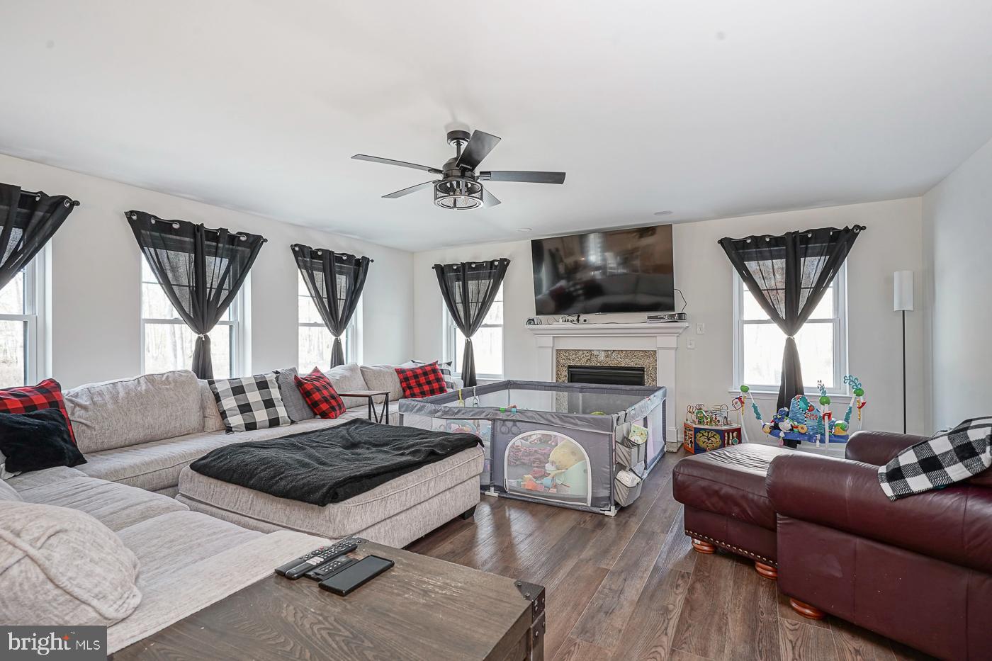 8 Emilie Court Buena, NJ 08310 - Photo 13 of 34