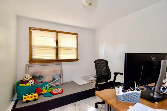 $359,900 | 442 Prospect Street, Chicopee, MA 01020