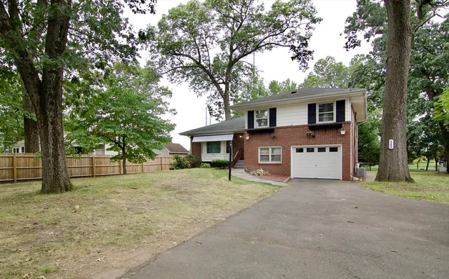 $359,900 | 442 Prospect Street, Chicopee, MA 01020