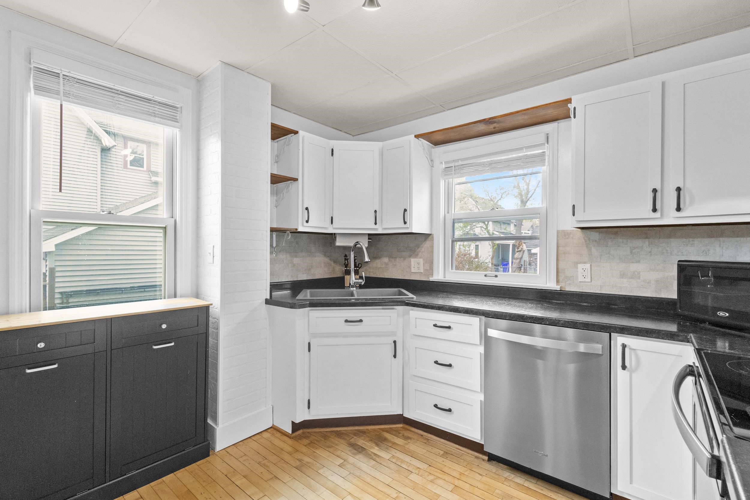 808 East Hancock Street Appleton, WI 54911 - Photo 21 of 64