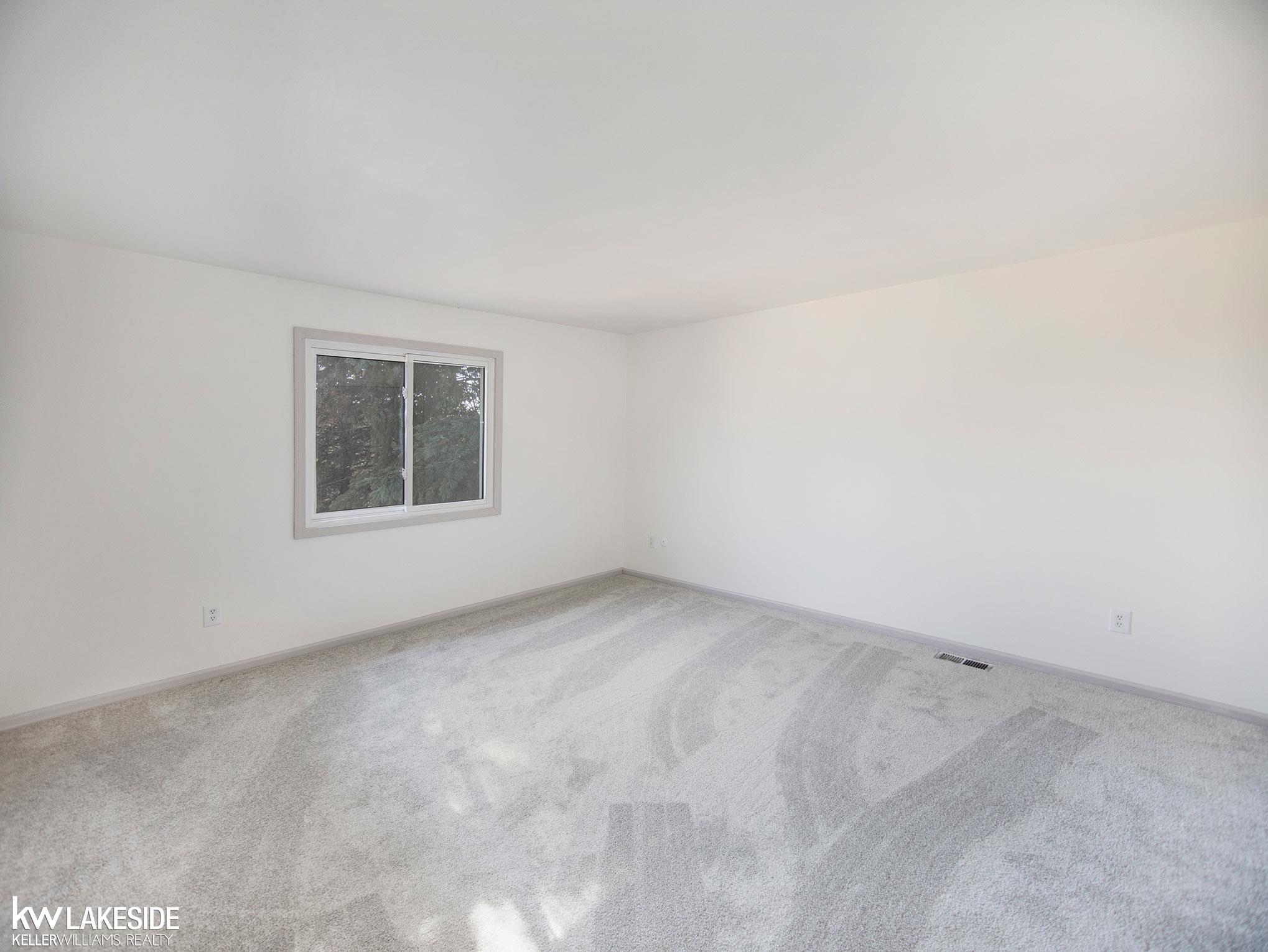 2681 Powderhorn Ridge Road Rochester, MI 48309 - Photo 13 of 46 50094977-12.JPG