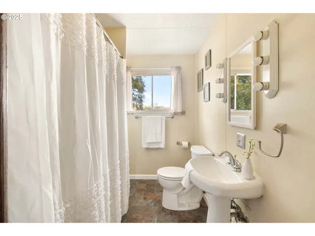 $799,000 | 73002 Gordon Rdg Road, Wasco, OR 97065