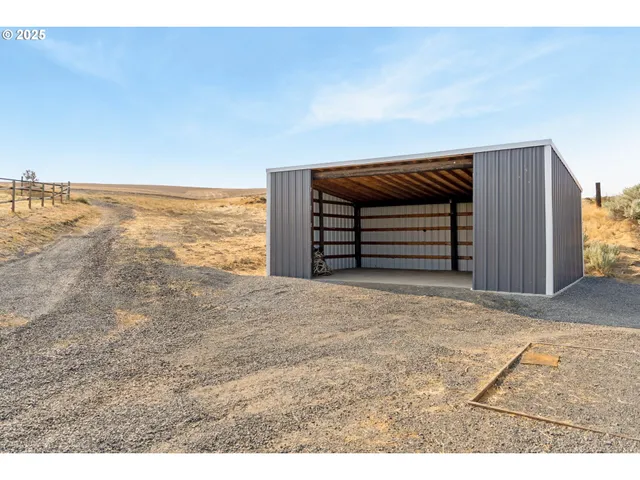 $799,000 | 73002 Gordon Rdg Road, Wasco, OR 97065