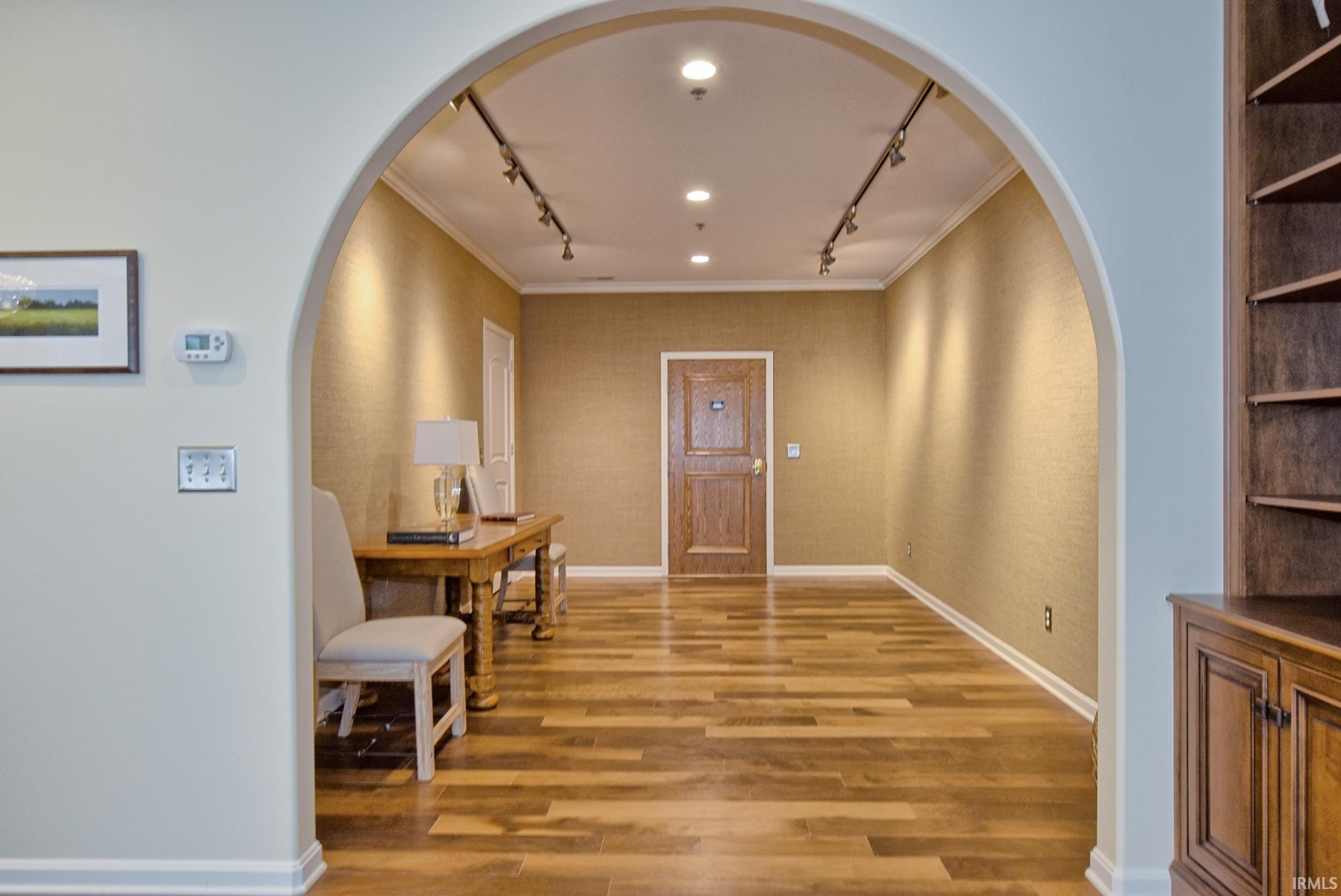 101 Southeast 3rd Street, Unit 3E Evansville, IN 47708 - Photo 2 of 32