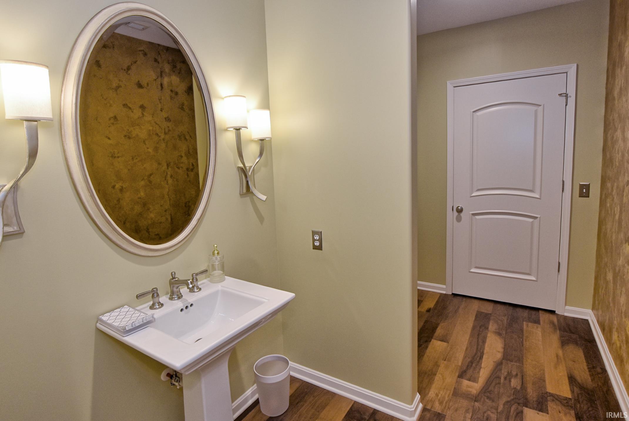 101 Southeast 3rd Street, Unit 3E Evansville, IN 47708 - Photo 23 of 32