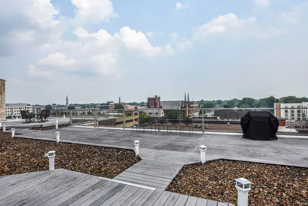 $799,700 | 101 Southeast 3rd Street, Unit 3E, Evansville, IN 47708