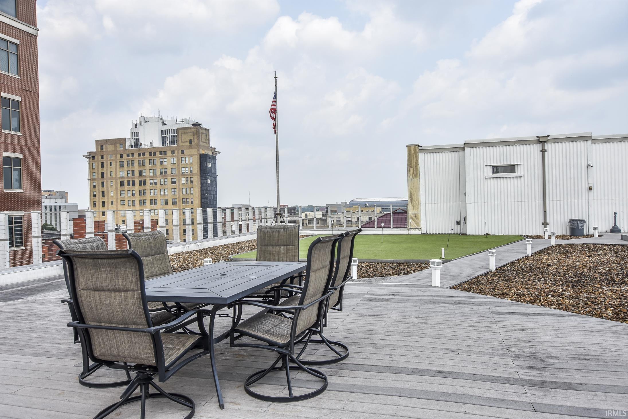 101 Southeast 3rd Street, Unit 3E Evansville, IN 47708 - Photo 29 of 32